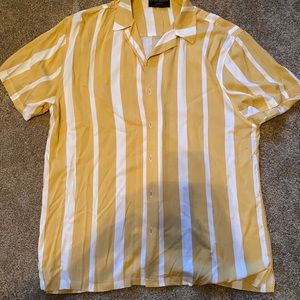 Mens Short Sleeve Button-Up